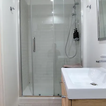 펜션 De Charme, 3 Pers, Parc Arbore , Chantilly 5' Apremont (Oise)